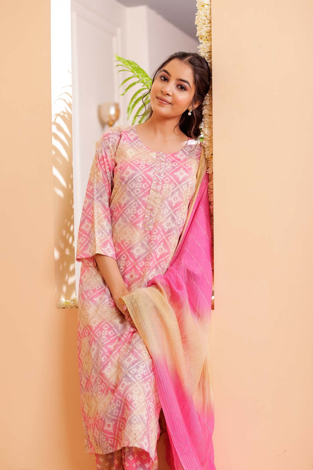Pink Shaded Bandhani Print Straight Cut Rayon Kurta Set.