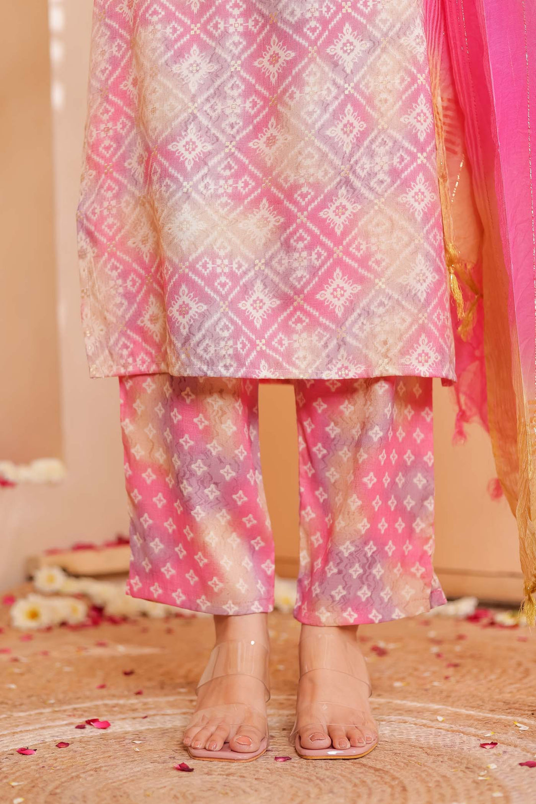 Pink Shaded Bandhani Print Straight Cut Rayon Kurta Set.