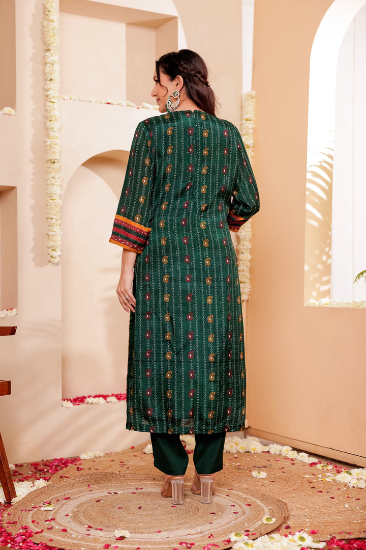 Bottle Green Muslin Silk Straight Cut Kurta Set
