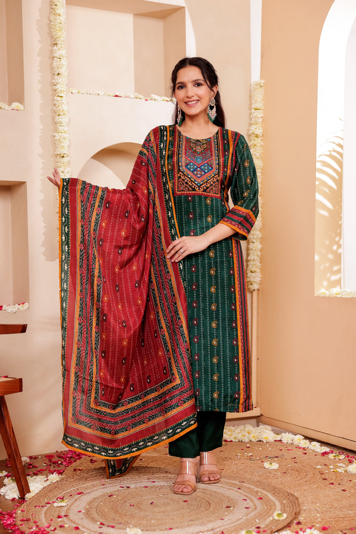 Bottle Green Muslin Silk Straight Cut Kurta Set