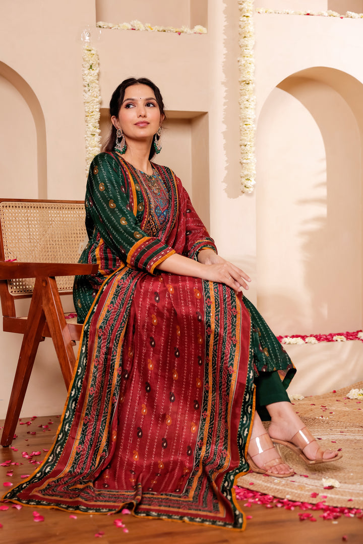 Bottle Green Muslin Silk Straight Cut Kurta Set