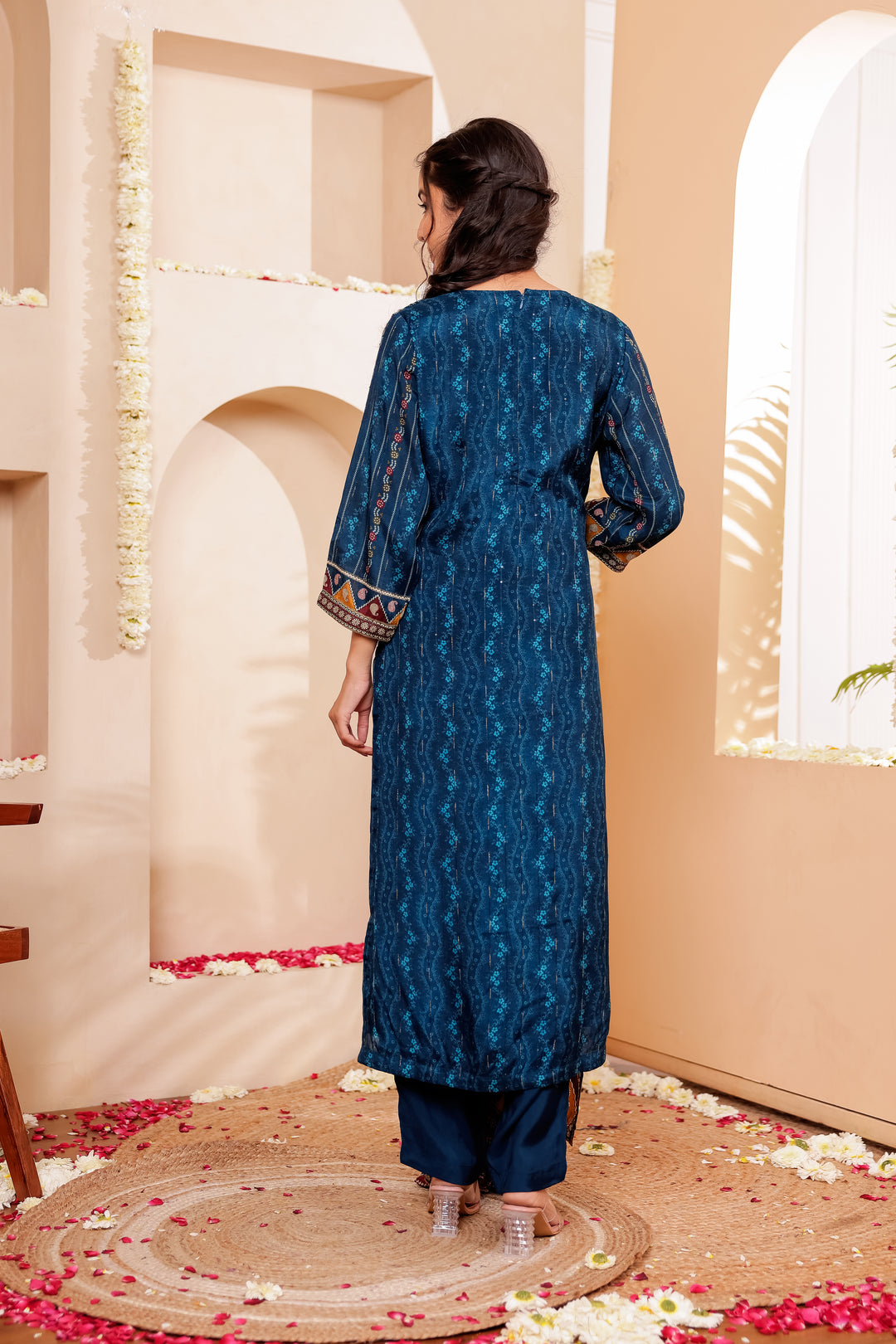 Blue Muslin Silk Straight Cut Kurta Set