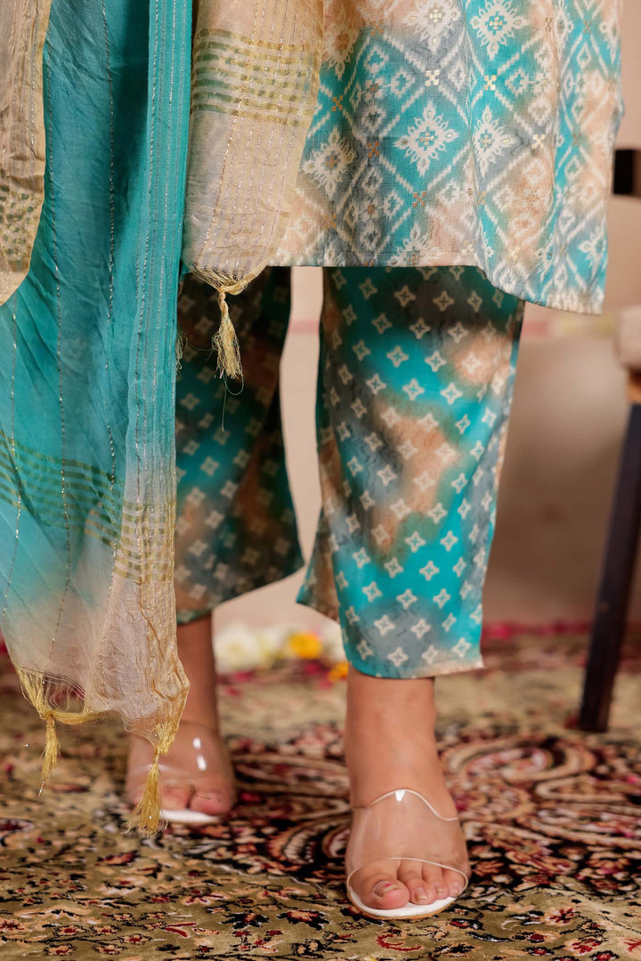 Firozi Shaded Bandhani Print Straight Cut Rayon Kurta Set.