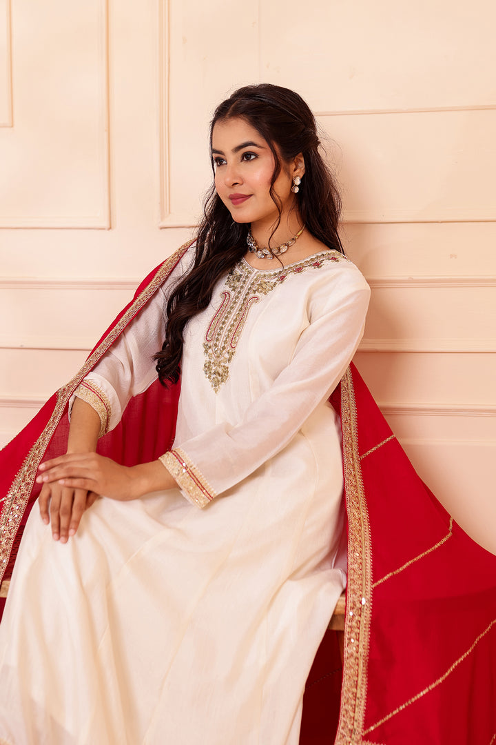 Ivory Vichitra Silk Anarkali Suit.