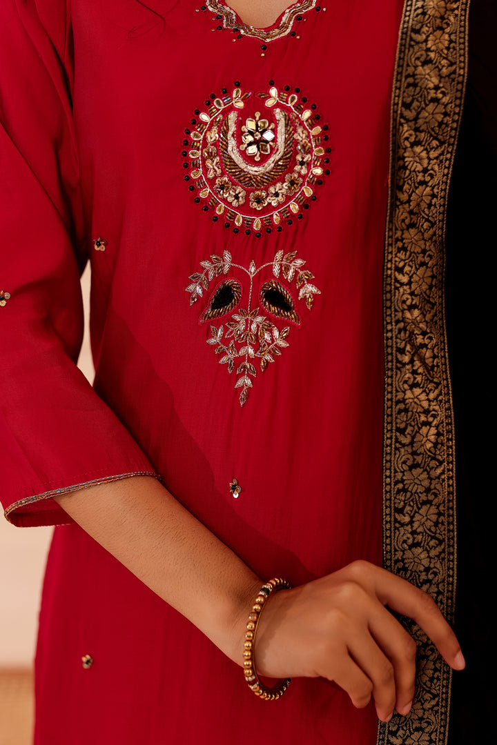 Maroon Chanderi Silk Straight Cut Suit.