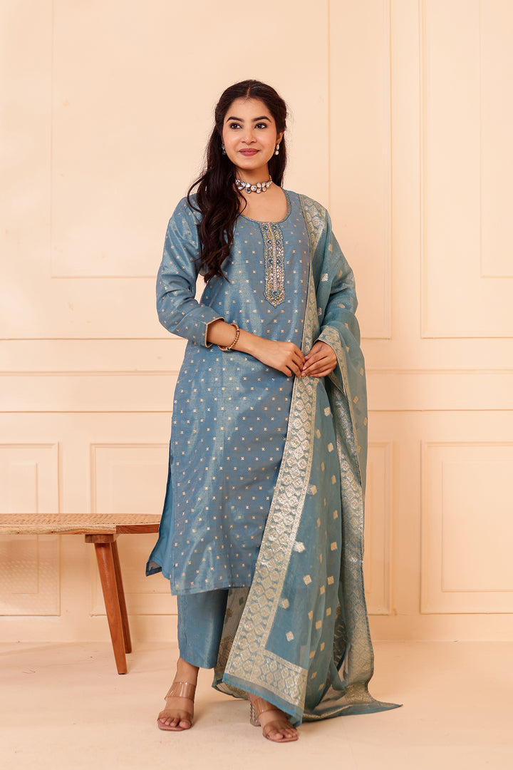 Ocean Blue Straight Cut Tissue Butti Suit.