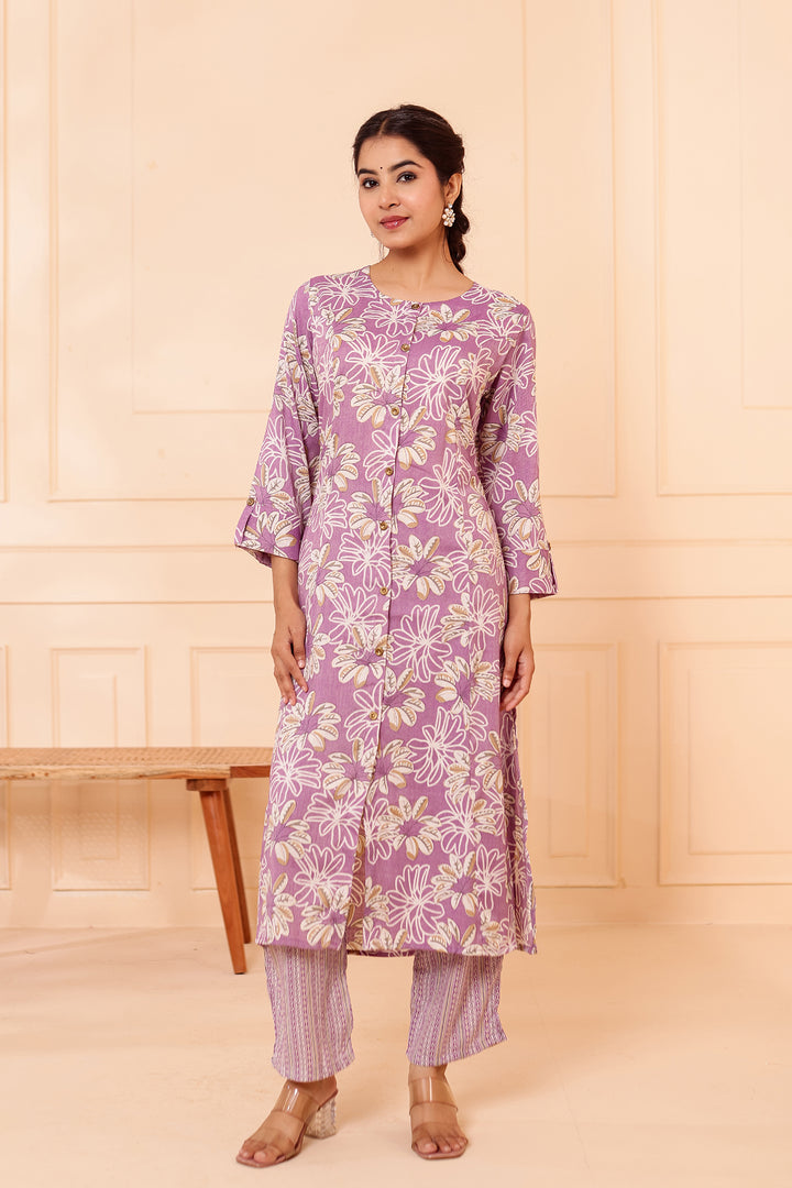 Lavender Floral Printed Straight Cut Rayon Kurta Set.