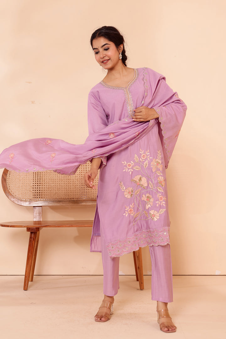 Lilac Roman Silk Straight Cut Kurta Set with Floral Embroidery.