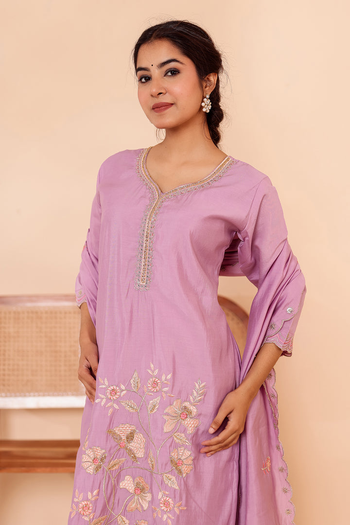 Lilac Roman Silk Straight Cut Kurta Set with Floral Embroidery.