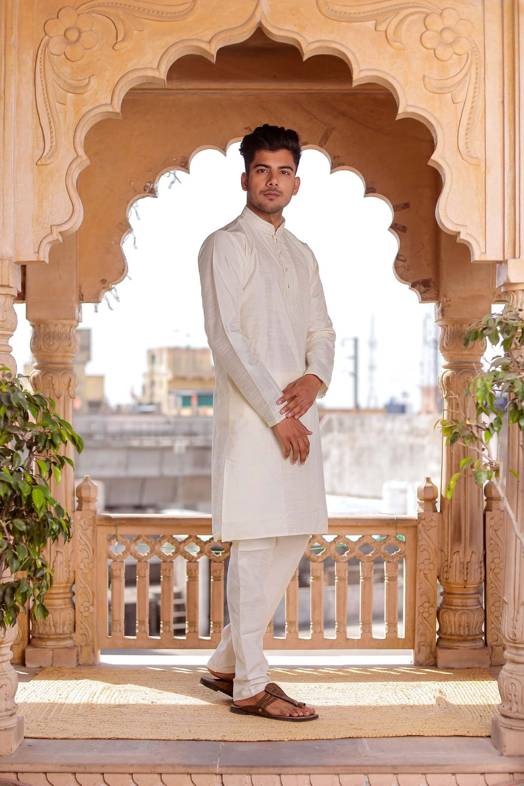 Cream Dupion Silk Kurt Suit.