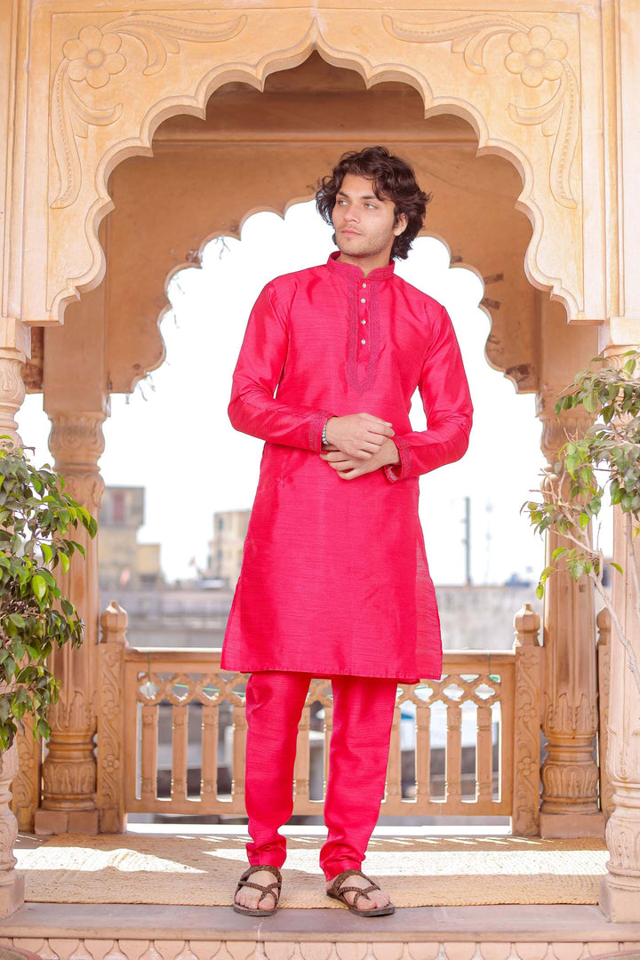 Pink Dupion Silk Kurt Suit.